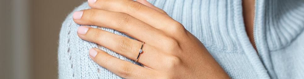 Anillos de compromiso con diamante hasta 650 €