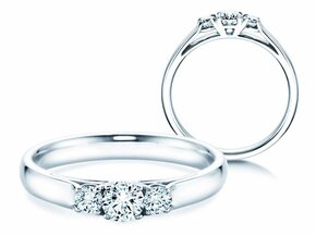 Anillo de compromiso con 3 piedras de Meghan Markle