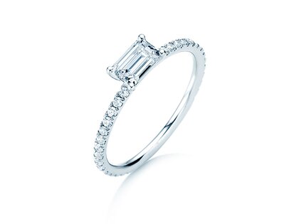 Anillo de compromiso Emerald-Cut