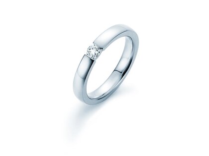 Anillo de compromiso Infinity en 14K oro blanco con diamante 0,15ct G/SI