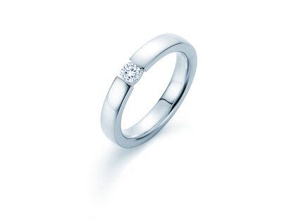 Anillo de compromiso Infinity en platino