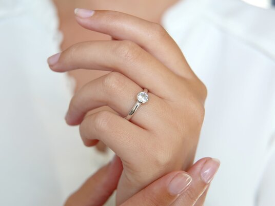 Anillo de compromiso Eternal en plata 925/-