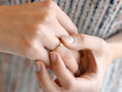 Anillo de compromiso Classic 6 en 14K oro rosa con diamante de laboratorio 0,25ct E/VS