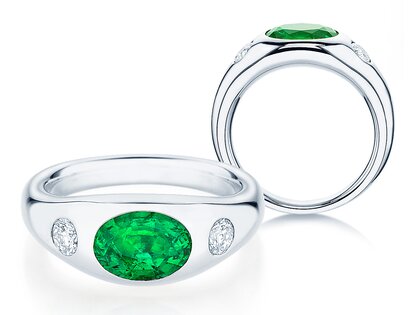 Anillo de compromiso Three-Stone Signet en 9K oro blanco con esmeralda 1,35ct y diamantes naturales 0,30ct