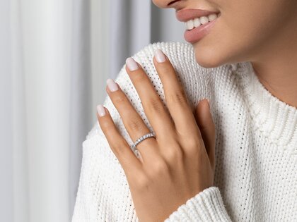 Anillo de compromiso Dusk en 9K oro amarillo con diamantes 0,96ct G/SI