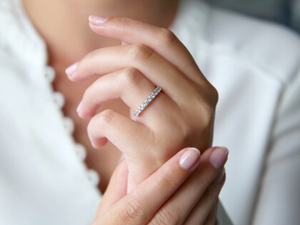 Anillo de compromiso Dusk en 14K oro blanco con diamantes 0,96ct G/SI