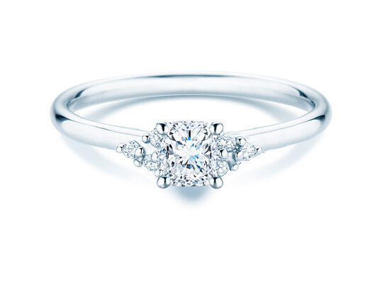 Anillo de compromiso Blossom Cushion en 9K oro blanco con diamantes naturales 0,58ct