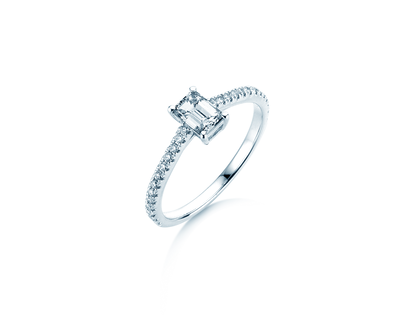 Anillo de compromiso Emerald Pavé en 14K oro blanco con diamantes 0,40ct G/VS