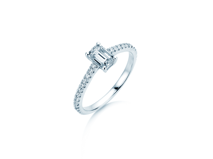 Anillo de compromiso Emerald Pavé