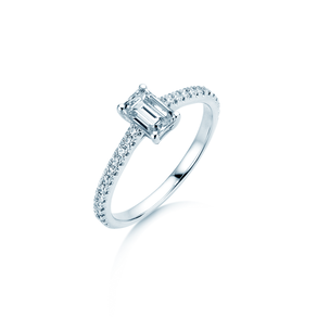 Anillo de compromiso Emerald Pavé