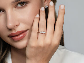 Anillo de compromiso Vivid Asscher en 14K oro blanco con diamantes 0,53ct G/SI