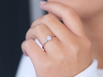 Anillo de compromiso Flower en 14K oro blanco con diamantes 0,33ct G/SI