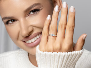 Anillo de compromiso Vivid Petite Diamond en 18K oro rosa con diamantes 0,60ct G/SI