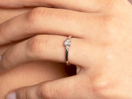Anillo de compromiso  en 9K oro rosa con diamantes 0,31ct