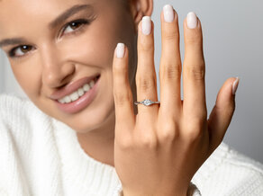 Anillo de compromiso Vivid Diamond en 18K oro blanco con diamantes 0,43ct G/SI
