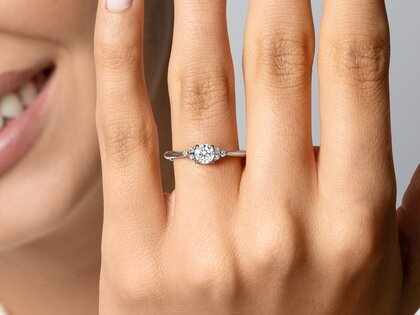 Anillo de compromiso Vivid Diamond en 18K oro blanco con diamantes 0,43ct G/SI