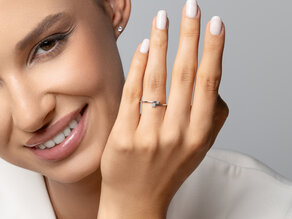 Anillo de compromiso You & Me Modern en 14K oro amarillo con diamantes 0,07ct G/SI
