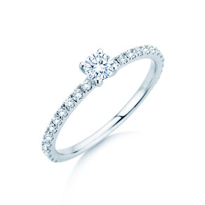 Anillo de compromiso Classic 4 Pavé en 14K oro blanco con diamantes de laboratorio 0,56ct E/VS