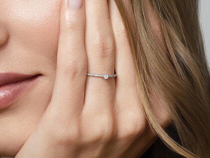 Anillo de compromiso Classic Pavé en 14K oro blanco con diamantes 0,20ct G/SI