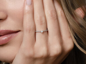 Anillo de compromiso Classic Pavé en 18K oro blanco con diamantes 0,30ct G/SI