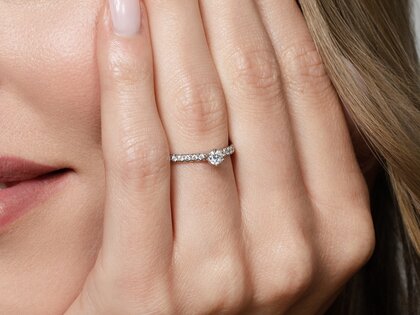 Anillo de compromiso Classic Pavé en platino 950/- con diamantes 0,40ct G/SI
