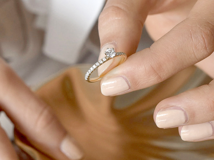 Anillo de compromiso Classic Pavé en 18K oro amarillo con diamantes 0,60ct G/SI