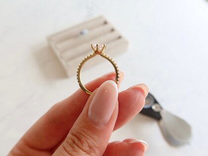 Anillo de compromiso Royal Pavé en 18K oro amarillo con diamantes naturales 0,40ct G/SI