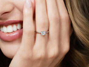Anillo de compromiso Classic 4 en 14K oro amarillo con diamante 0,75ct G/SI