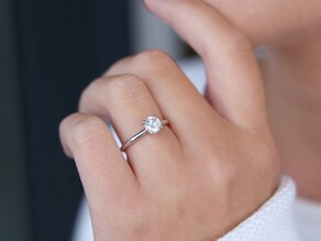 Anillo de compromiso Classic 4 en 14K oro blanco con diamante 0,75ct G/SI