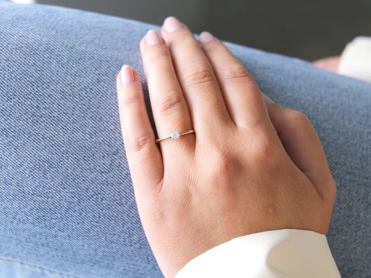 Anillo de compromiso Classic 4 en oro rosa