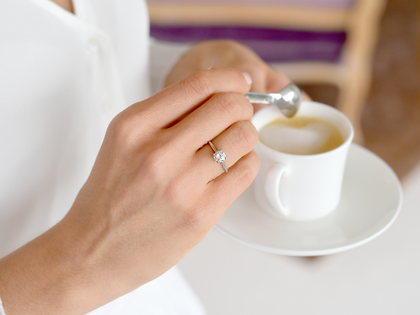 Anillo de compromiso Classic 4 en platino 950/- con diamante de laboratorio 0,50ct E/VS