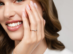Anillo de compromiso Classic 6 en 14K oro amarillo con diamante 0,05ct H/SI
