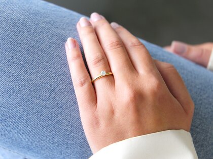 Anillo de compromiso Classic 6 en 18K oro amarillo con diamante 0,25ct D/IF