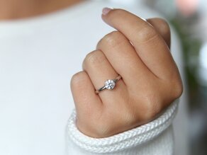 Anillo de compromiso Classic 6 en 18K oro blanco con diamante 2,50ct H/SI