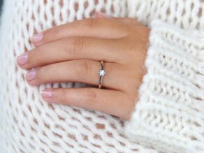 Anillo de compromiso Classic 6 en 14K oro blanco con diamante 0,20ct H/SI