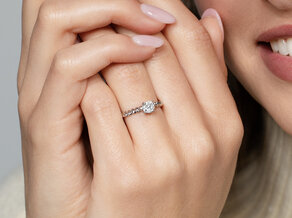 Anillo de compromiso Classic Loop en 14K oro blanco con diamante 0,60ct H/SI