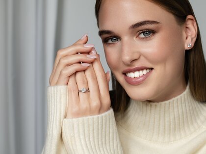 Anillo de compromiso Classic Loop en 14K oro blanco con diamante 0,75ct G/SI