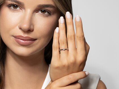 Anillo de compromiso Classic Petite
