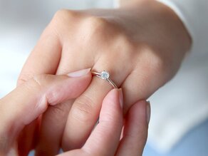 Anillo de compromiso Delight en 14K oro blanco con diamante 0,30ct H/SI