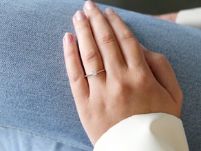 Anillo de compromiso Delight en 9K oro blanco con diamante 0,25ct H/SI