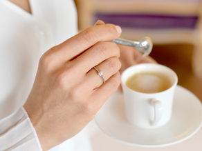 Anillo de compromiso Delight en 18K oro blanco con diamante 0,20ct G/SI