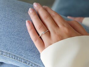 Anillo de compromiso Devotion en 14K oro blanco con diamante 0,20ct D/IF