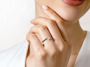 Anillo de compromiso Devour en 9K oro blanco con diamante de laboratorio 0,50ct E/VS