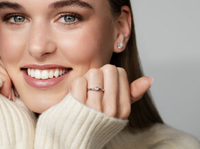 Anillo de compromiso Eternal en plata 925/- con diamante 0,10ct G/SI