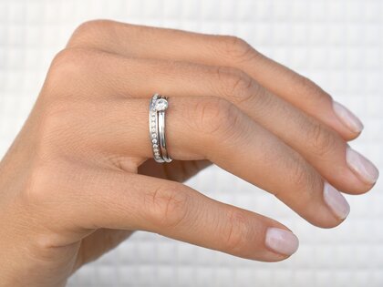 Anillo de compromiso Eternal en 9K oro blanco con diamante 0,40ct D/IF