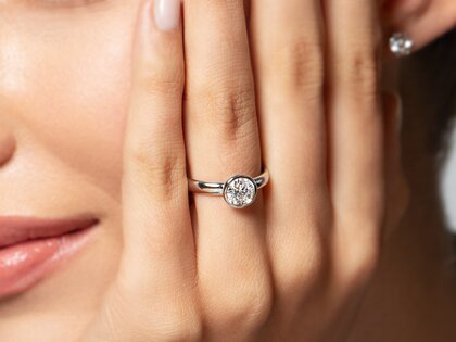 Anillo de compromiso Eternal en 9K oro blanco con diamante 1,00ct H/SI
