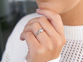 Anillo de compromiso Eternal en 9K oro blanco con diamante 1,00ct H/SI