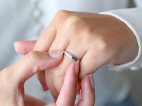Anillo de compromiso Heart Petite en plata