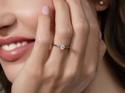 Anillo de compromiso Heaven 4 en 18K oro blanco con diamante 0,30ct G/SI