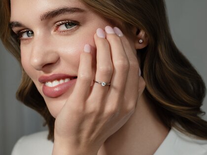 Anillo de compromiso Heaven 4 en 18K oro blanco con diamante 0,30ct G/SI